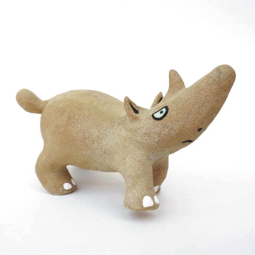 ANIMALS - #05 - davisbot - "RHINOCEROS"