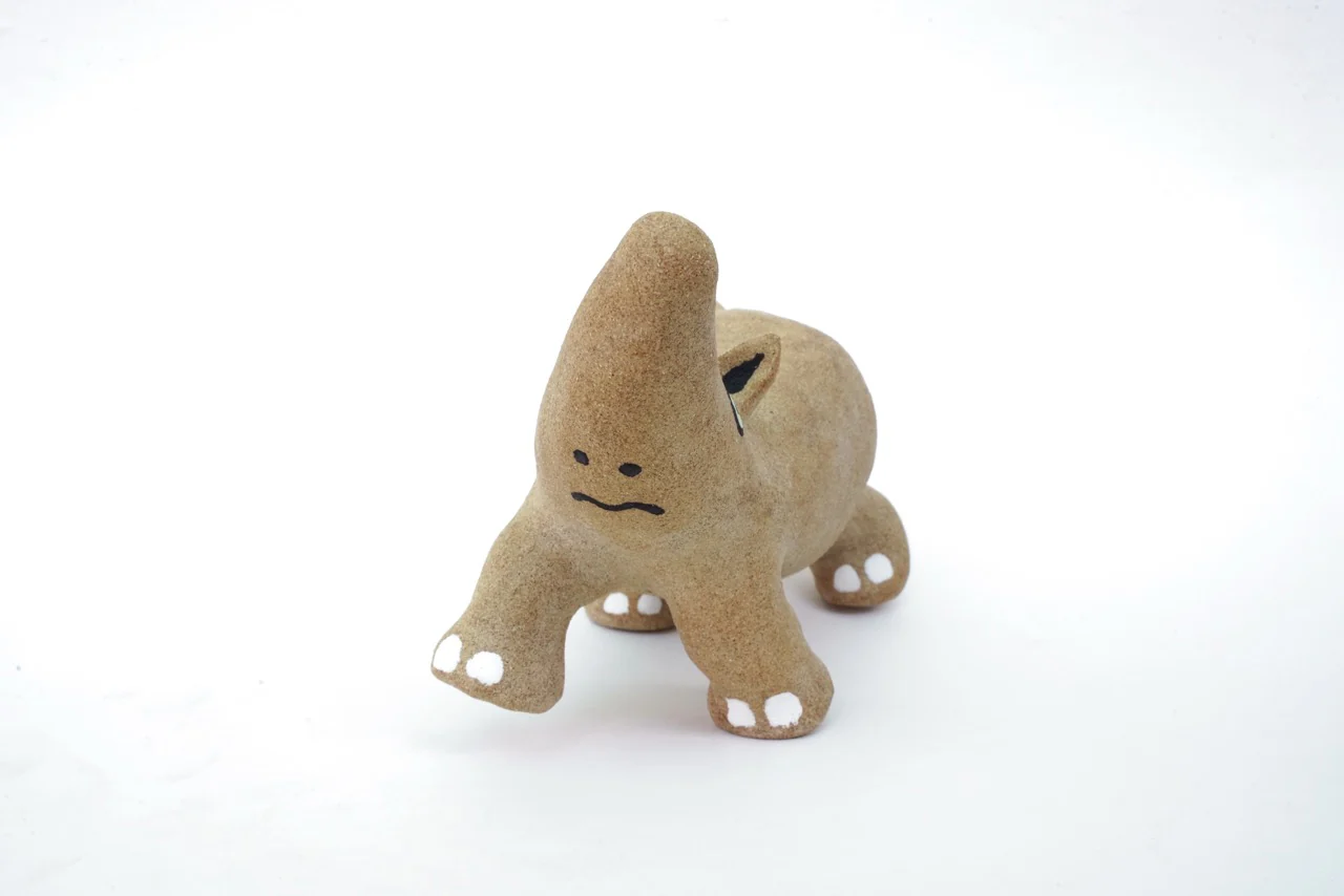 ANIMALS - #05 - davisbot - "RHINOCEROS" - Image 2