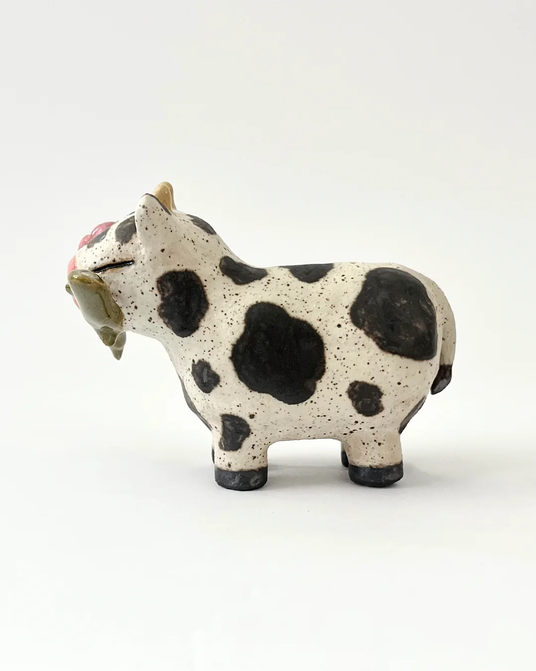 ANIMALS - #53 - edlyn capulong - "bessie" - Image 4