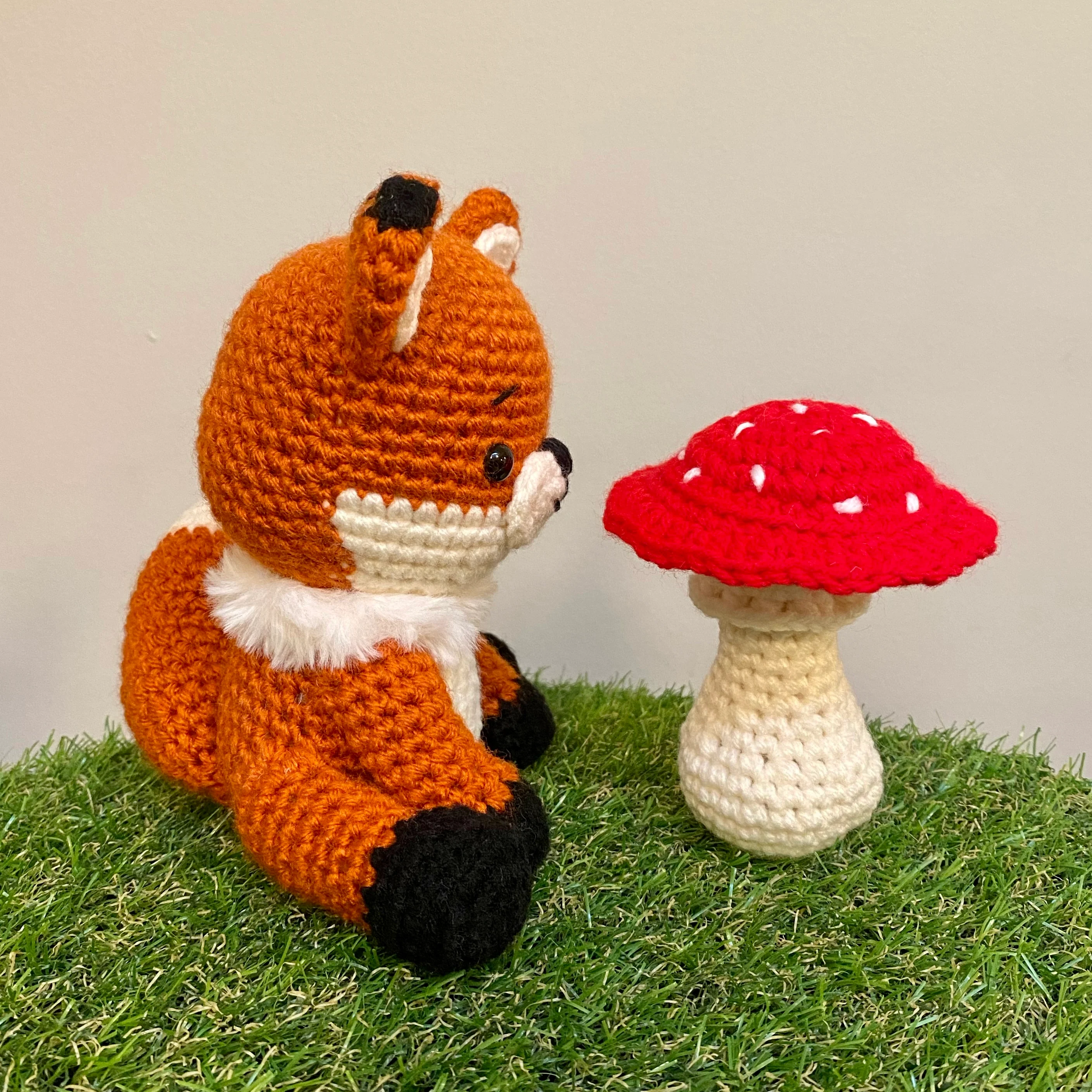 Deep Forest 2022 - Autumn Leaflet - "Chibi Fox and Little Mushroom" - Image 5