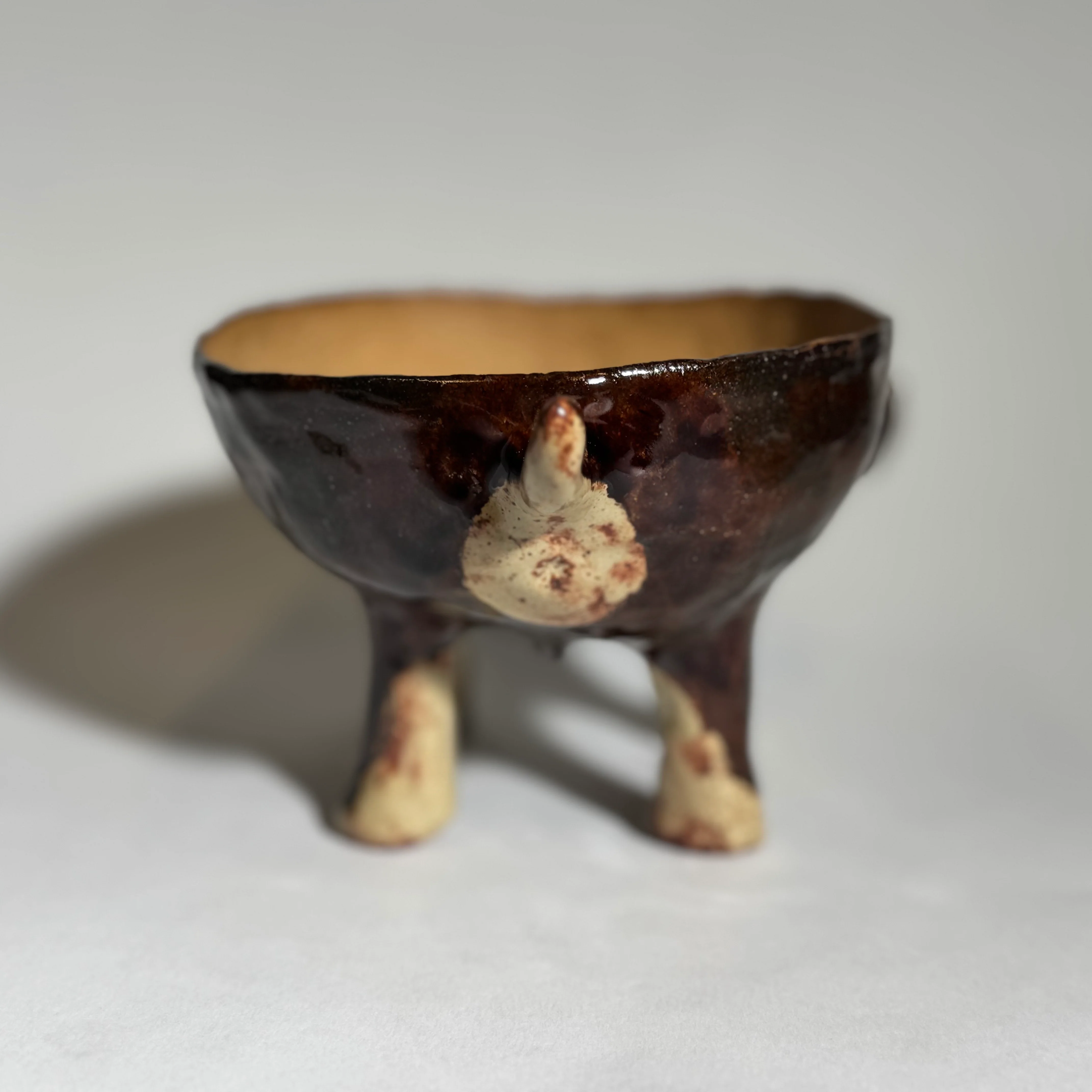 Doggo Show 2025 - Eva Goldfinger Scalzo - "Cerberus Candy Bowl" - Image 4