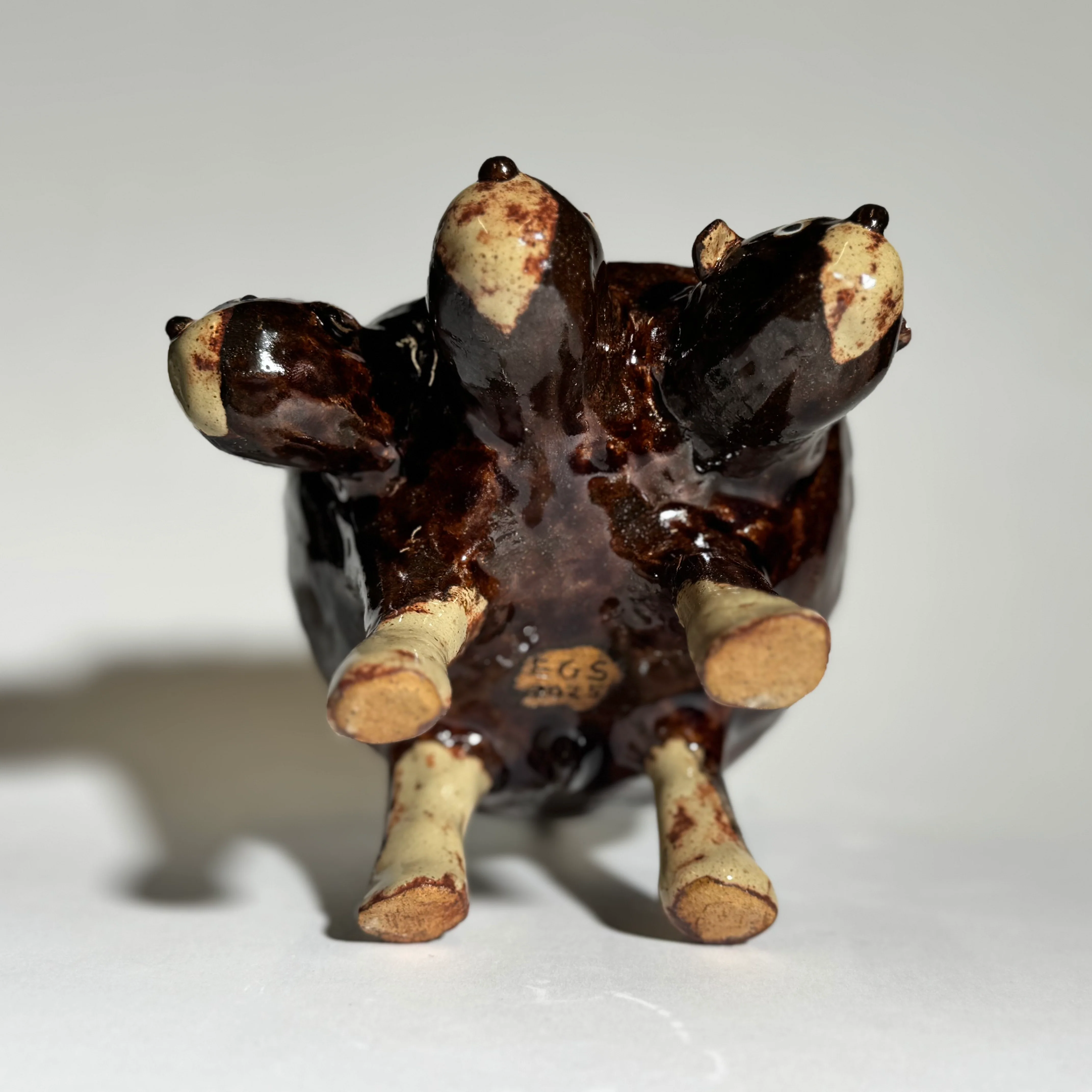 Doggo Show 2025 - Eva Goldfinger Scalzo - "Cerberus Candy Bowl" - Image 6