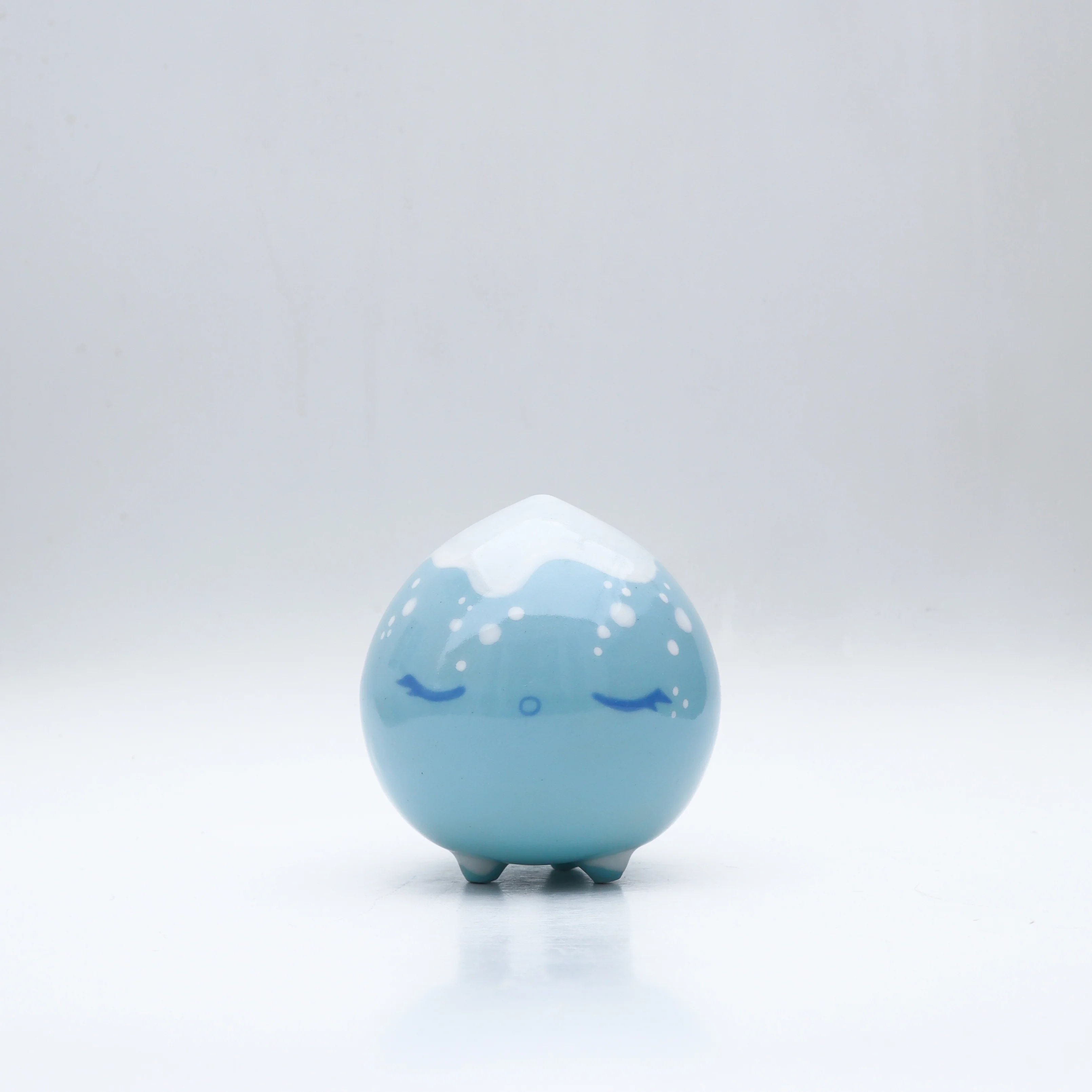KILN - #39 - Dani Kawaii - "Kinuko 02"
