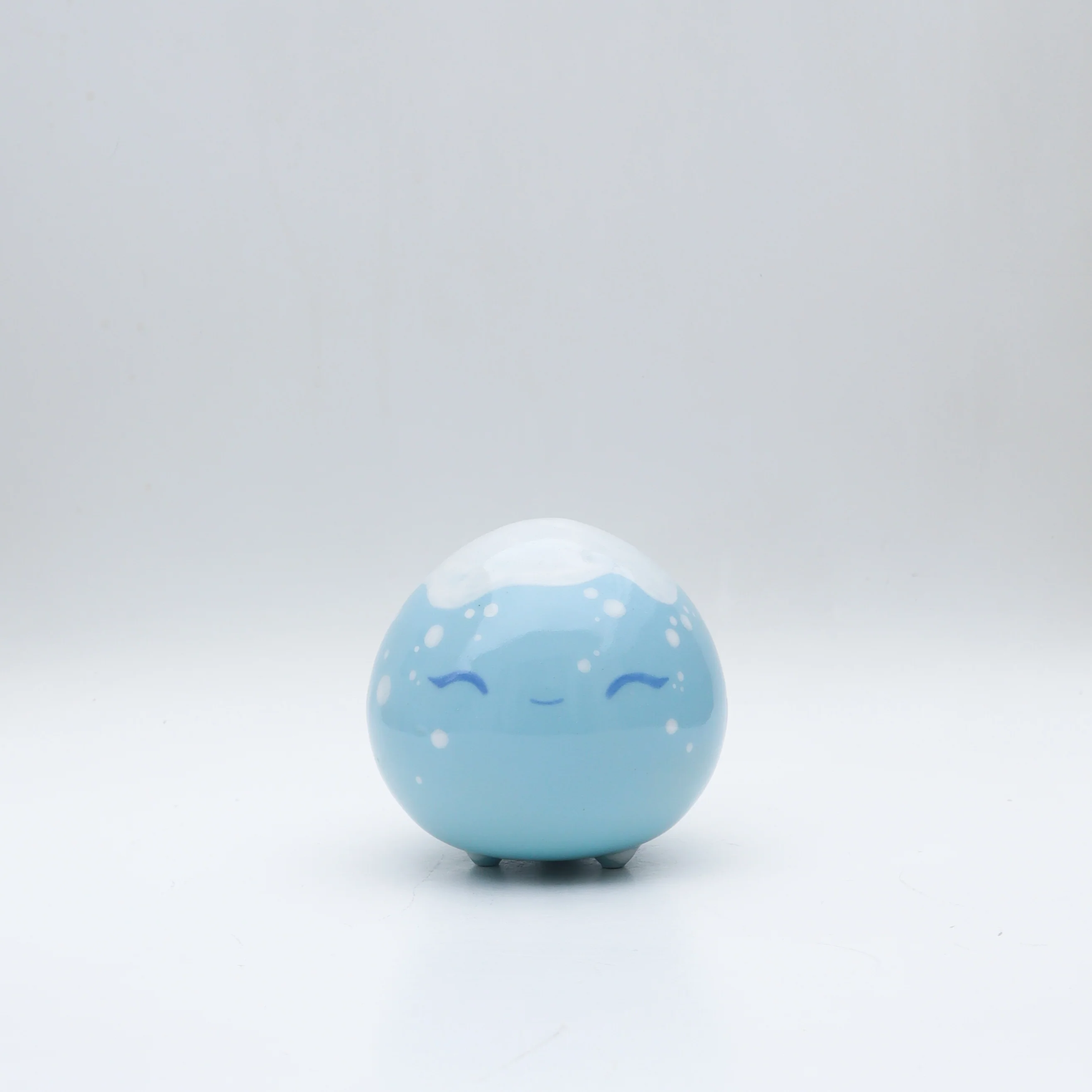 KILN - #40 - Dani Kawaii - "Kinuko 04"