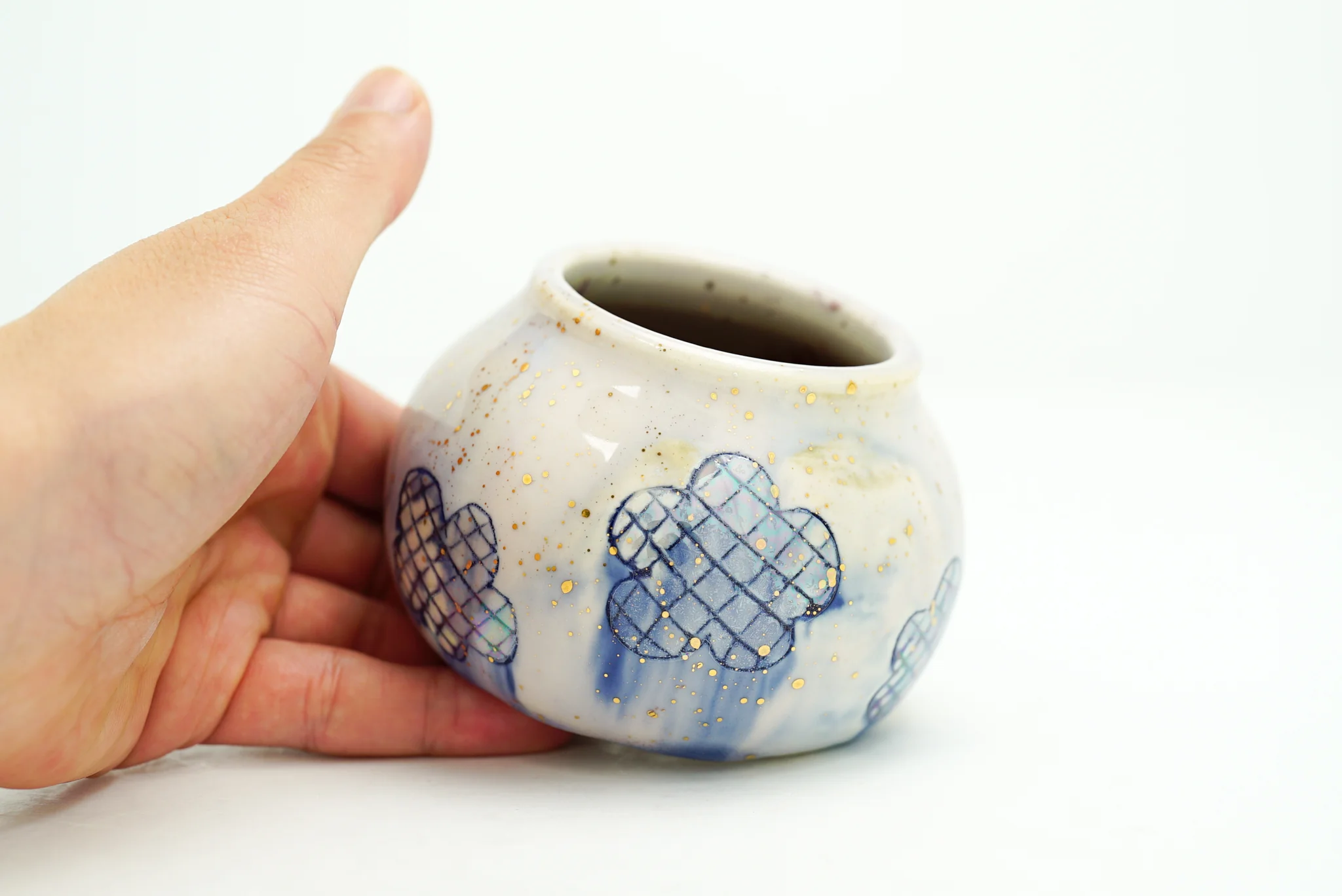 KILN II - #85 - Christine Luu - "Flower Vase" - Image 7
