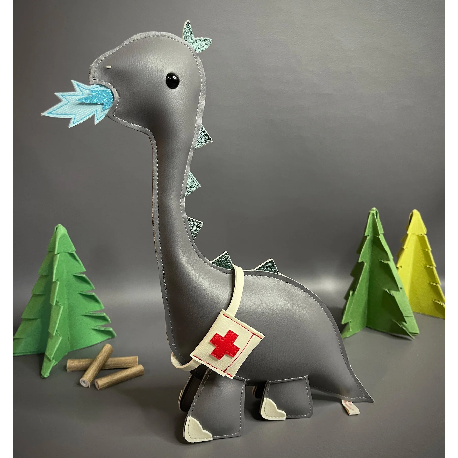 Land & Sea Show 2025 - Flat Bonnie - "EMT Dino"