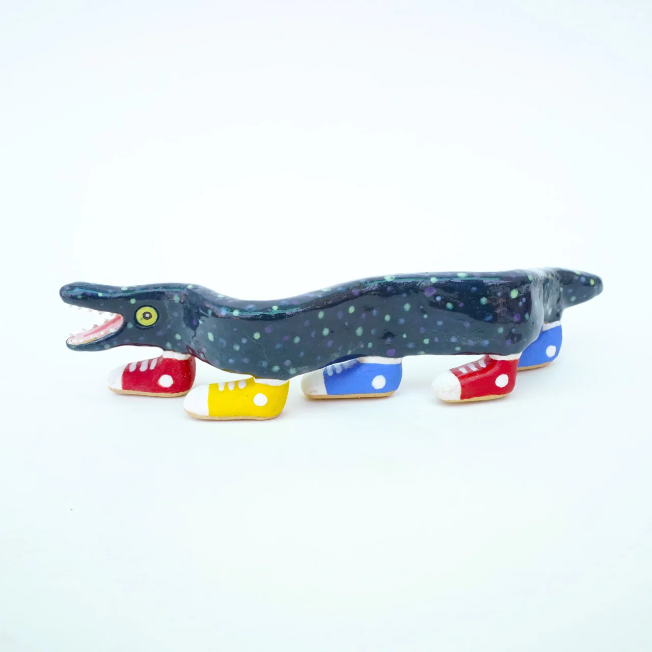 Land & Sea Show 2025 - Phil Davis (@davisbot) - "Sneaker Moray" - Image 4