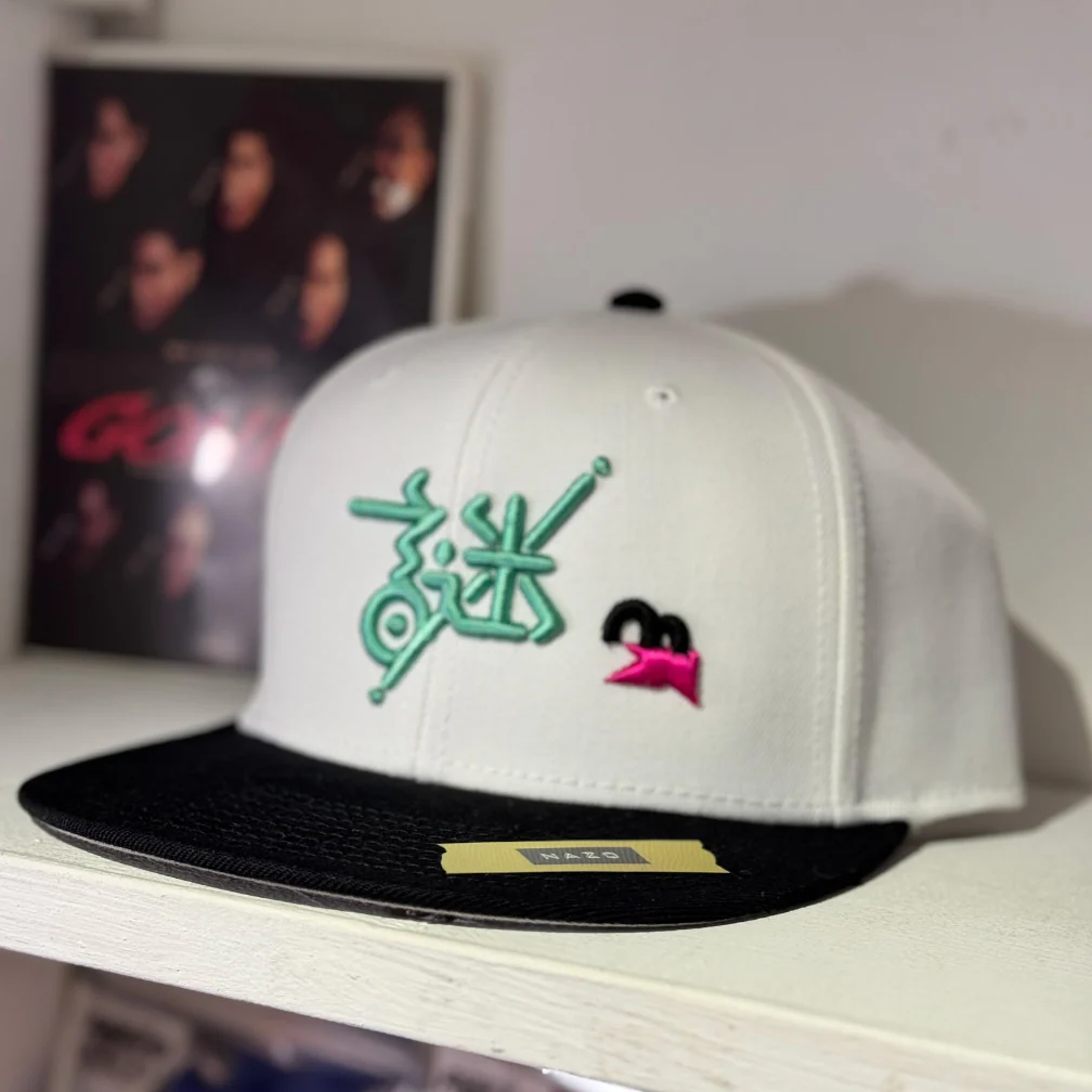 mograg - The Mysterious Mograg Cap (White)