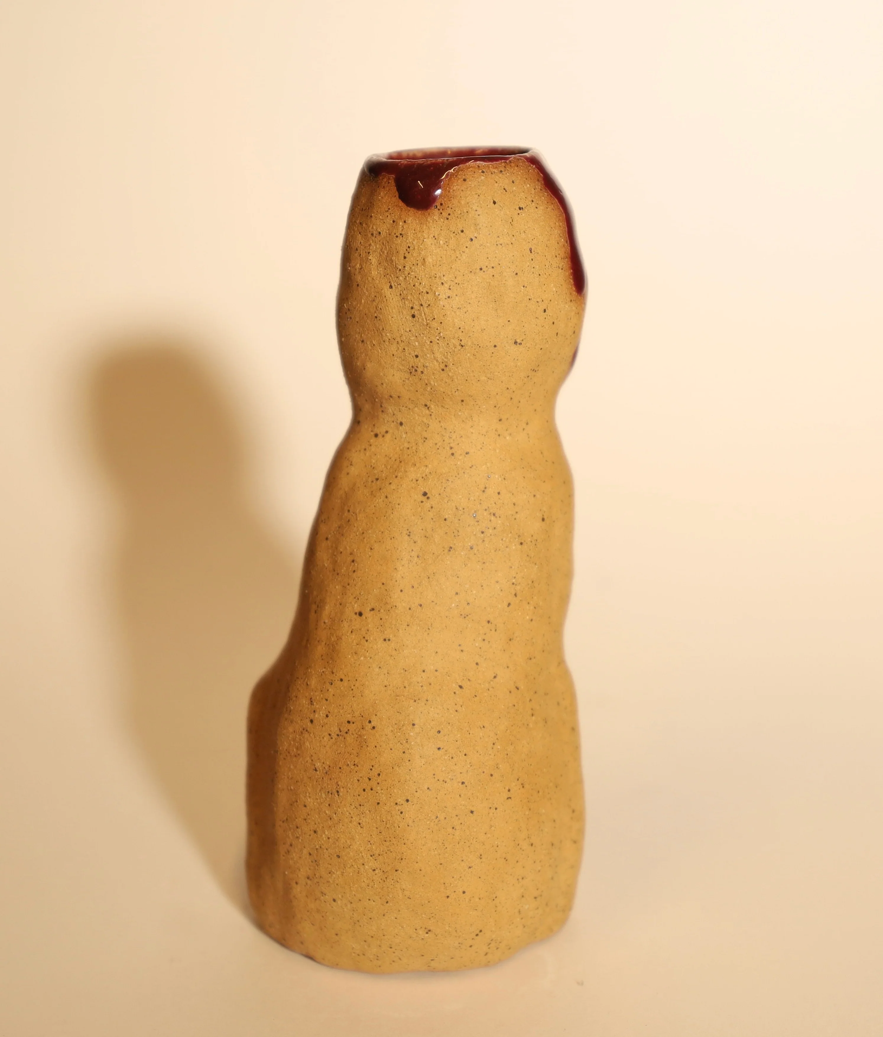 Neko Show 2025 - Eva Goldfinger Scalzo - "Concussion Vase" - Image 3