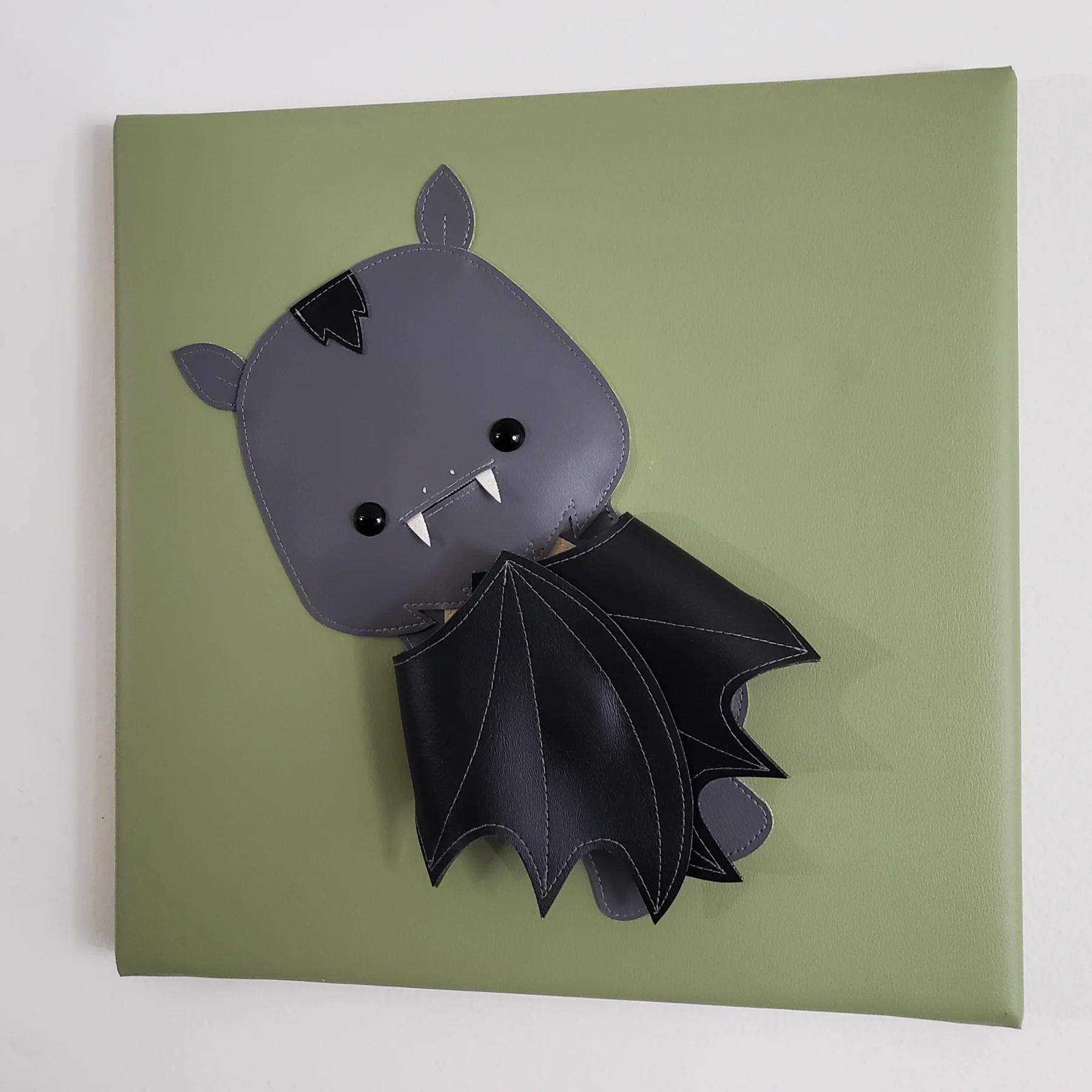 Original Assembly - #13 - Flat Bonnie - "Fruit Bat” - Image 2