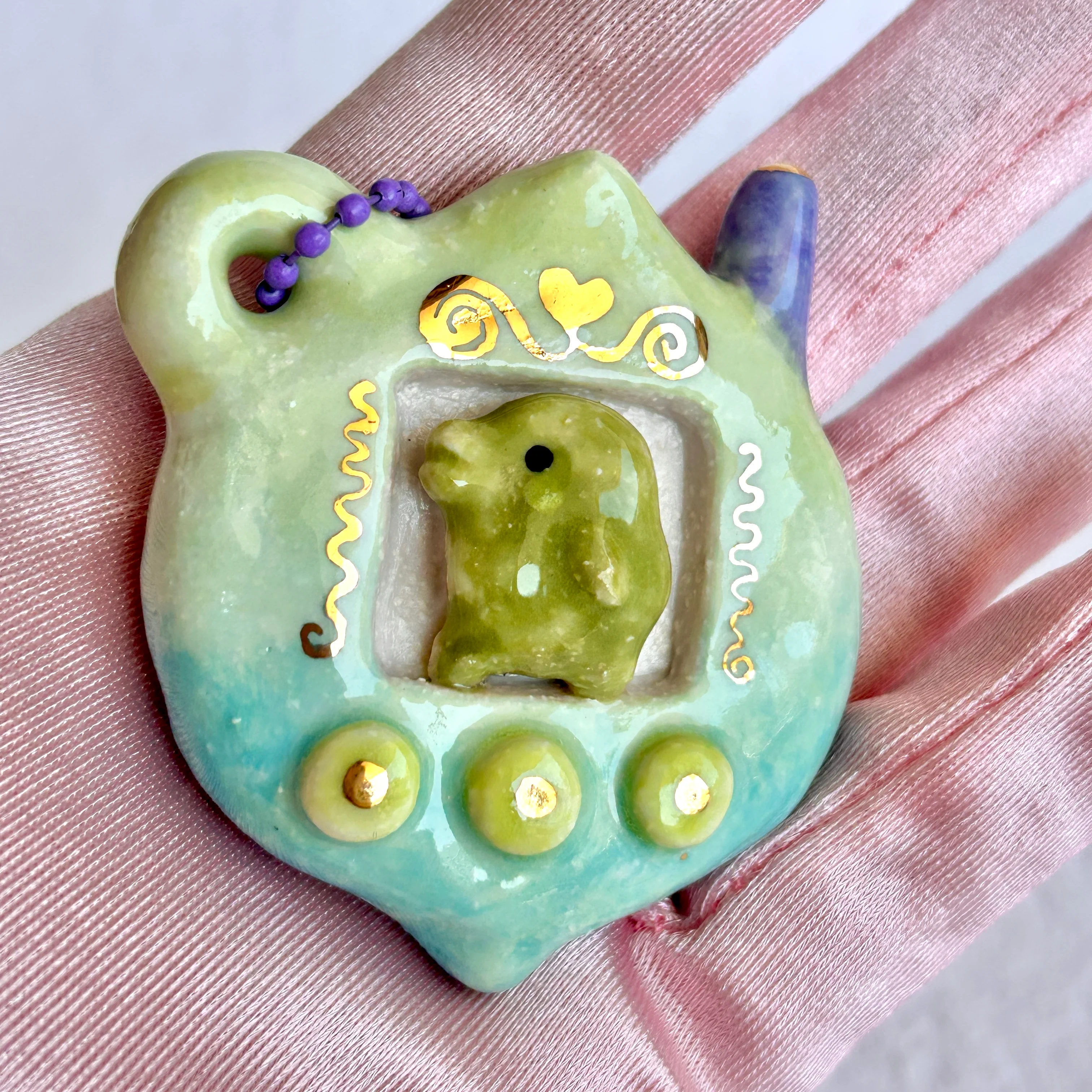 Plants & Flowers 2025 - Cynara Akemi Mori - "Kutchipatchi Tamagotchi" - Image 3