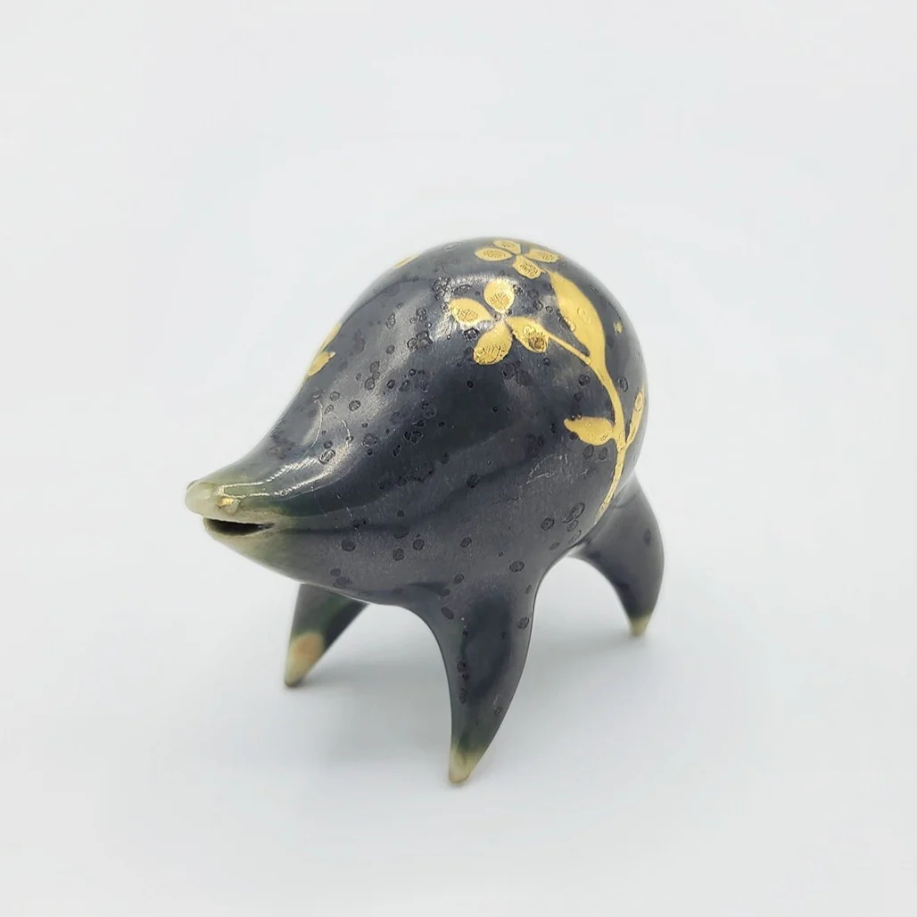 Plants & Flowers Show 2023 - Sun-Mo Koo - "Deep Green Golden Flower Herdling" - Image 3