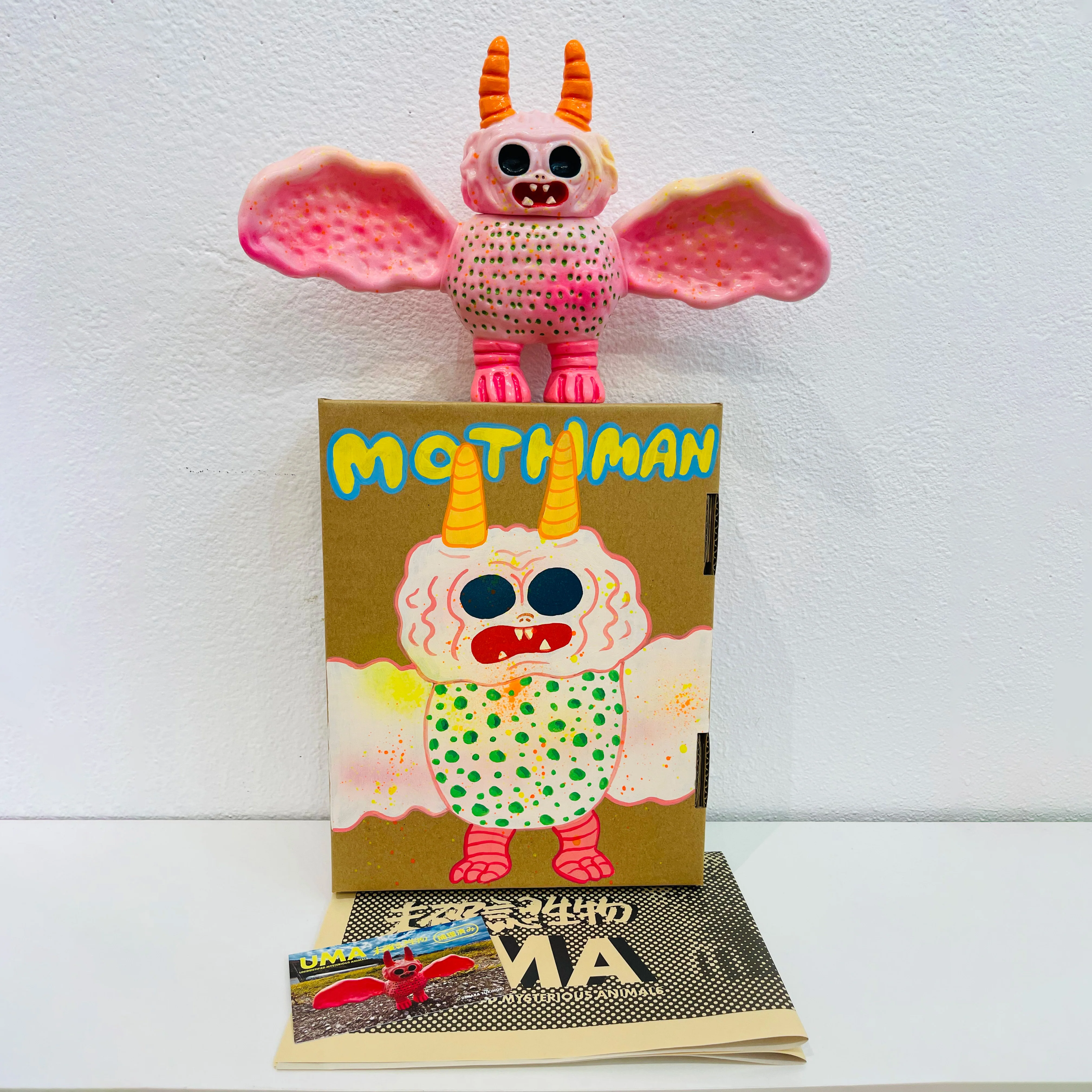 Yukinori Dehara - Sofvi & Boxes - #25 - MOTHMAN